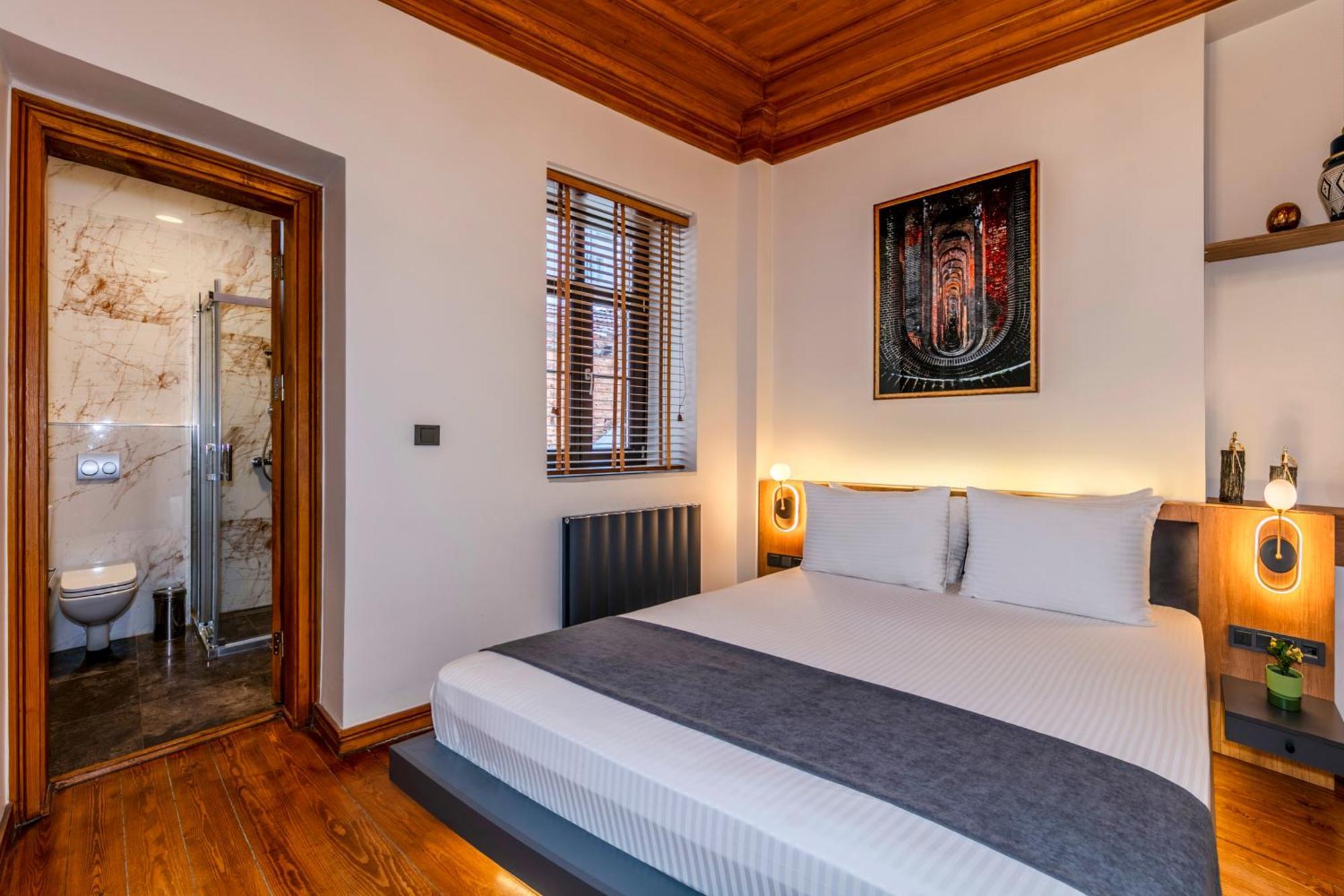 Elmira Pera Hotel & Spa - Special Class Istanbul Exterior photo